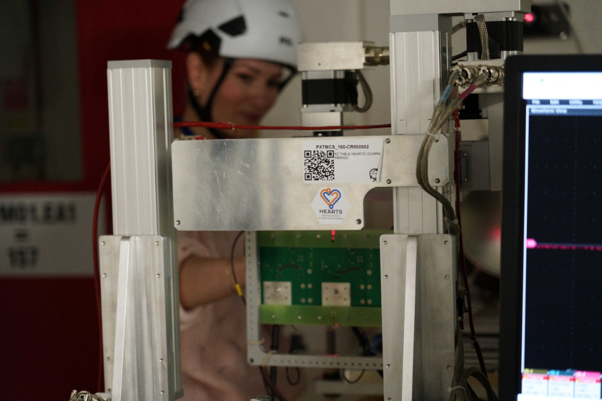 Preparing the target for testing. Credit: Gerd Datzmann